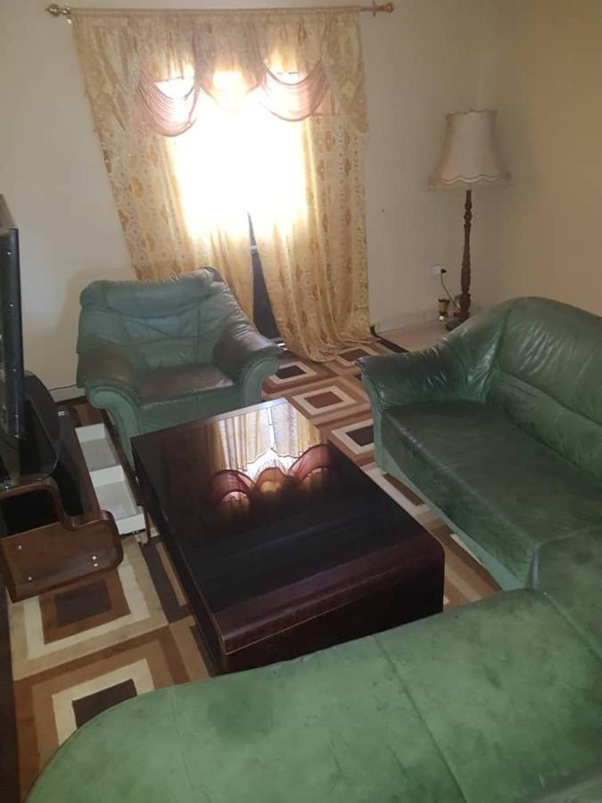 Touray Guest House Old Yundum Exterior foto